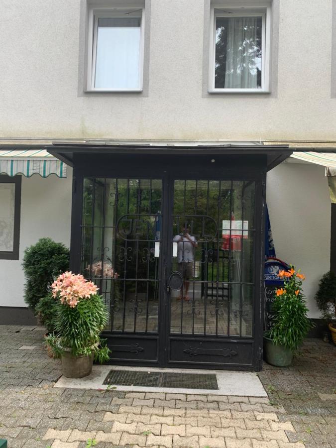 클라겐푸르트 White House Klagenfurt B&B 외부 사진